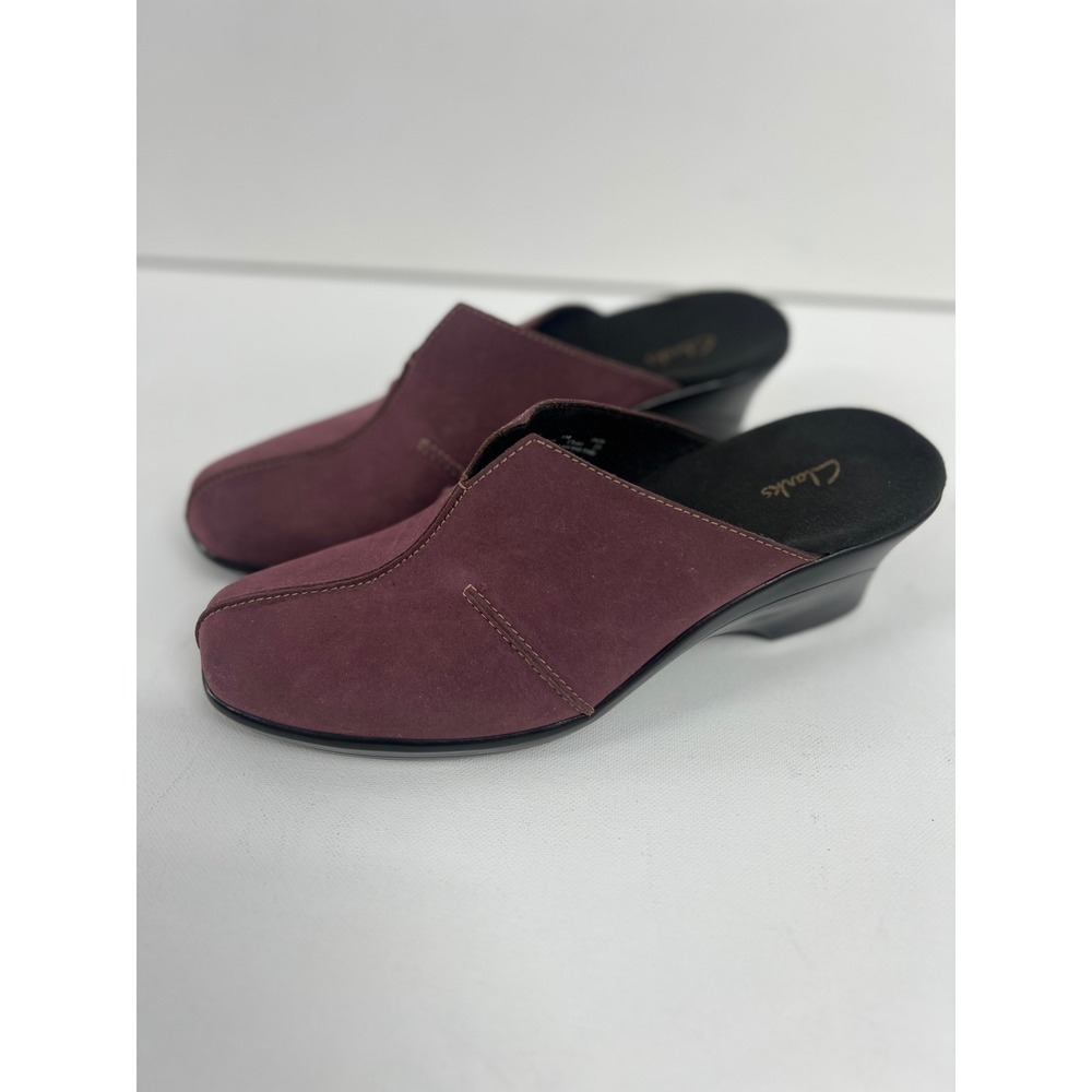 Clarks Collection Womens Burgundy Suede Wedge Mules Slip On Shoes Size 7.5 M